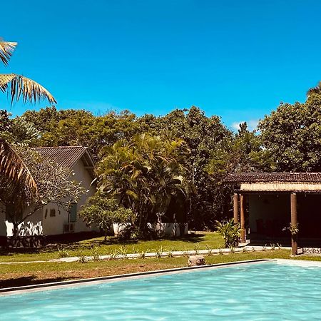 Cafe Ceylon Bed & Breakfast Koggala Exterior foto