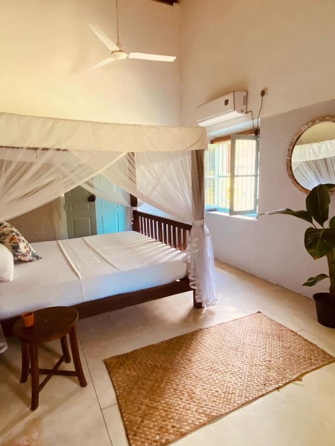 Cafe Ceylon Bed & Breakfast Koggala Exterior foto